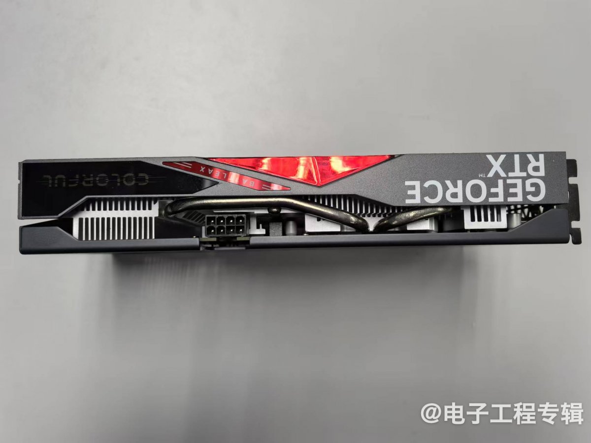 拆解:老黄精湛刀法,游戏甜品显卡一探究竟(图8) 拆解:老黄精湛刀法,游戏甜品显卡一探究竟(图8)