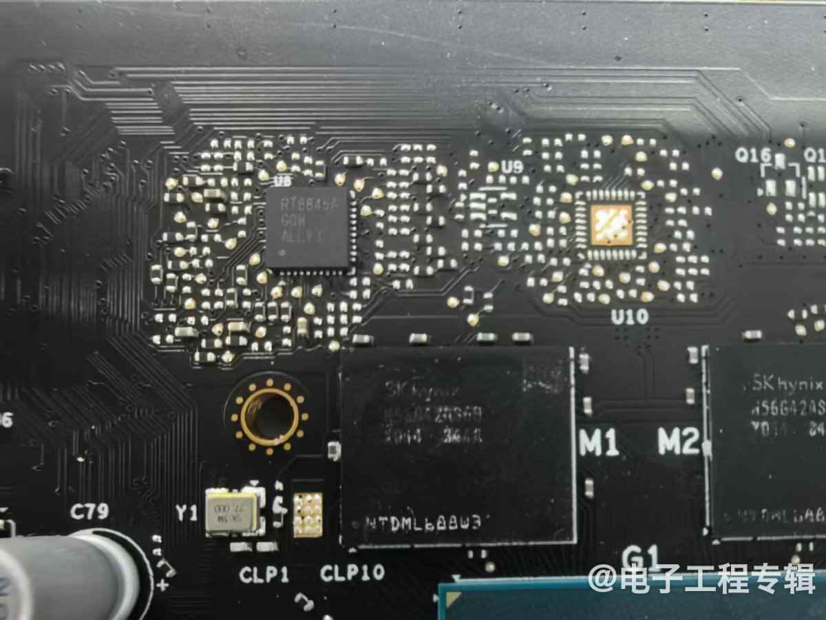 拆解:老黄精湛刀法,游戏甜品显卡一探究竟(图16) 拆解:老黄精湛刀法,游戏甜品显卡一探究竟(图16)