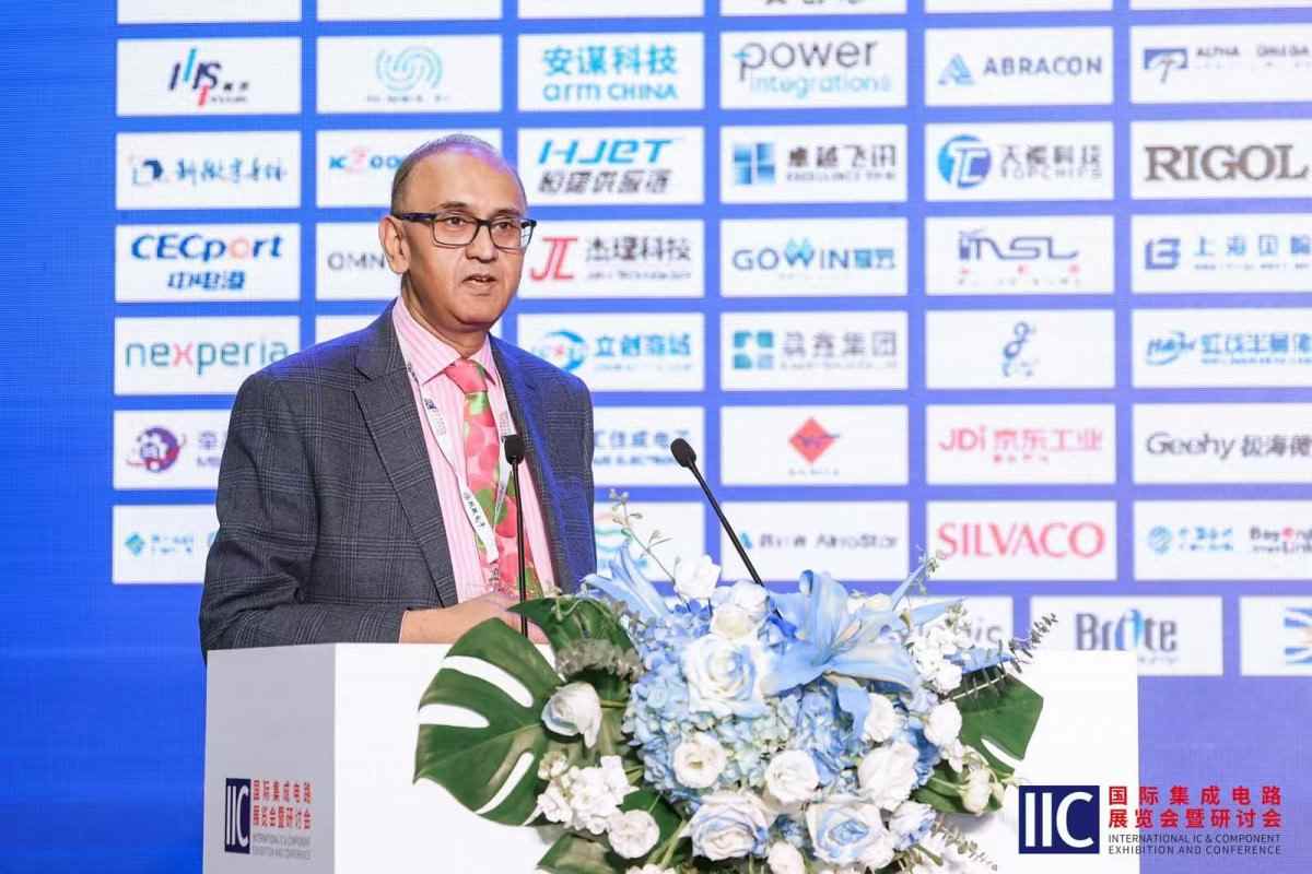 2024全球CEO峰会:边缘AI重塑物理世界,开启万物智能时代(图2) 2024全球CEO峰会:边缘AI重塑物理世界,开启万物智能时代(图2)