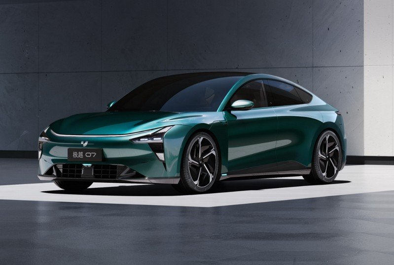 极越汽车财务危机解析：资金链断裂与公司治理困局