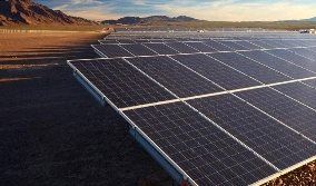 美国对华太阳能产品加征50%关税 2025年起实施