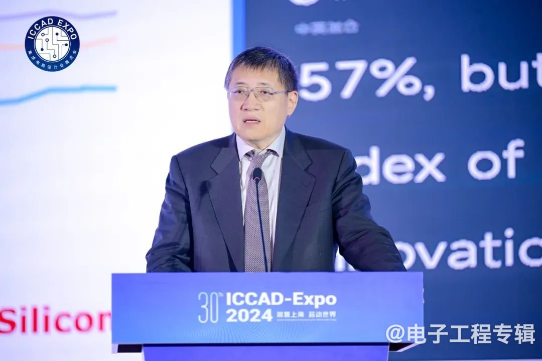 芯原推Chiplet智驾芯片平台 助力国产汽车芯片突破技术瓶颈(图1)