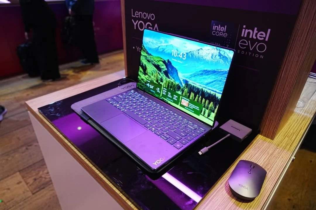AI PC市场迎来爆发期,联想引领技术创新浪潮(图3) AI PC市场迎来爆发期,联想引领技术创新浪潮(图3)