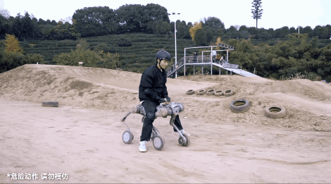 全球人形机器人商业化元年到来 出货量将达万台规模(图8) 全球人形机器人商业化元年到来 出货量将达万台规模(图8)