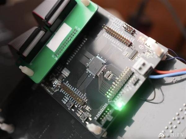 长城汽车RISC-V车规芯片正式落户南京,首颗M100芯片成功点亮(图2) 长城汽车RISC-V车规芯片正式落户南京,首颗M100芯片成功点亮(图2)