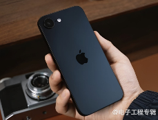 iPhone SE 4即将发布：A18芯片+全面屏设计引领中端手机新趋势(图5)