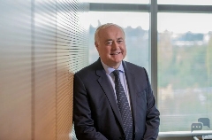 意大利政府考虑更换意法半导体CEO应对业绩困境(图1)