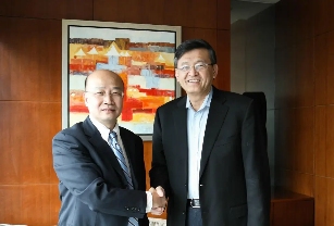 英特尔任命陈立武为新CEO，能否扭转困境引发关注(图3)