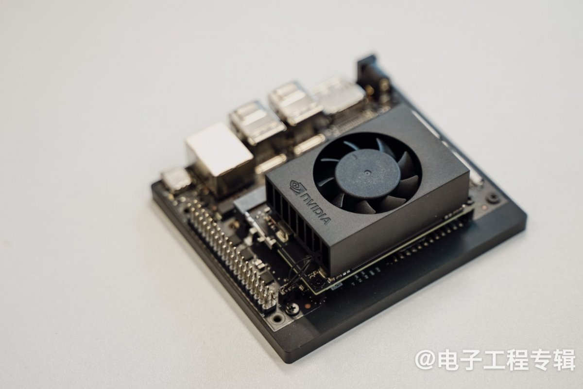 Jetson Orin Nano Super开发套件：高算力AI应用的性价比黑马(图1)
