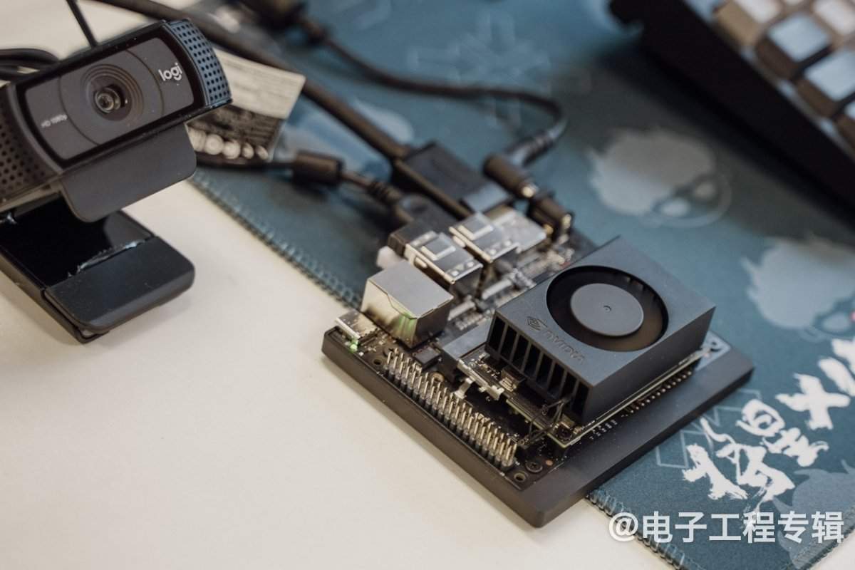 不写一行代码:让AI给我开发个AI应用,基于Jetson板子(图25) 不写一行代码:让AI给我开发个AI应用,基于Jetson板子(图25)